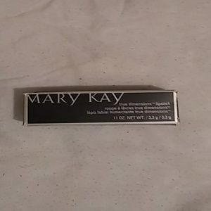 True Dimension Mystic Plum Lipstick
